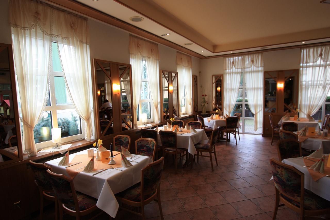 Hotel Buergerhof Hohenstein-Ernstthal Eksteriør bilde
