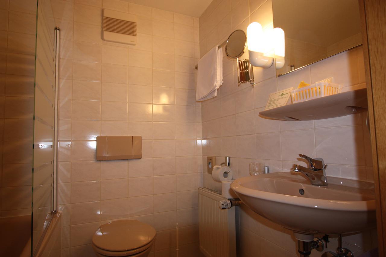 Hotel Buergerhof Hohenstein-Ernstthal Eksteriør bilde