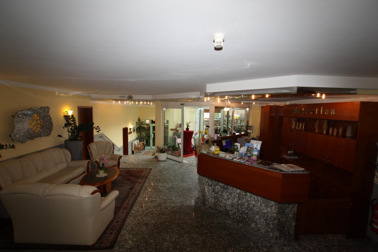 Hotel Buergerhof Hohenstein-Ernstthal Eksteriør bilde