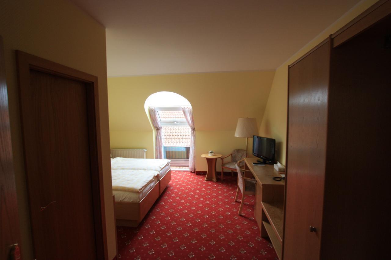 Hotel Buergerhof Hohenstein-Ernstthal Eksteriør bilde