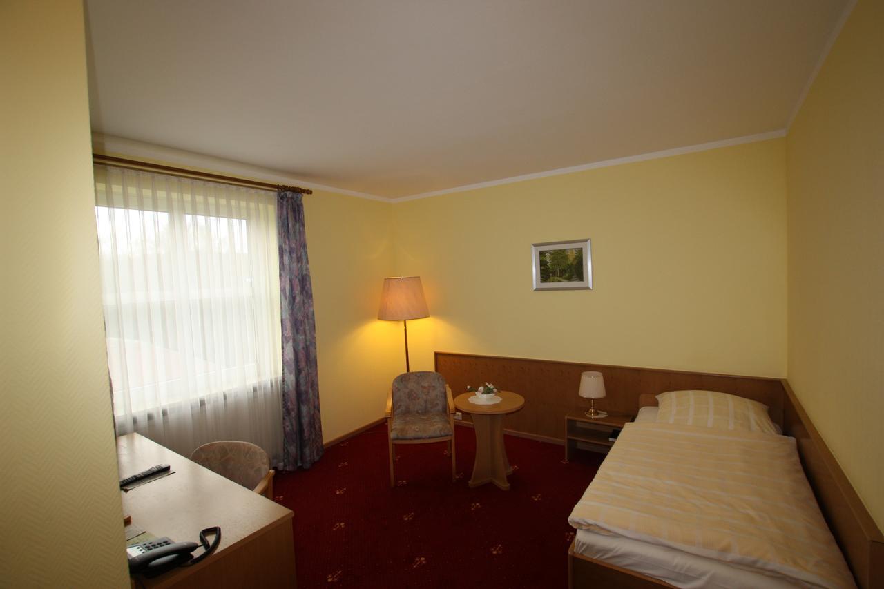 Hotel Buergerhof Hohenstein-Ernstthal Eksteriør bilde
