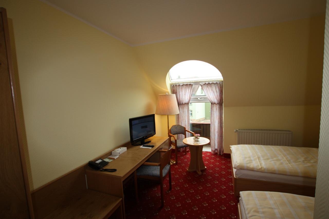 Hotel Buergerhof Hohenstein-Ernstthal Eksteriør bilde