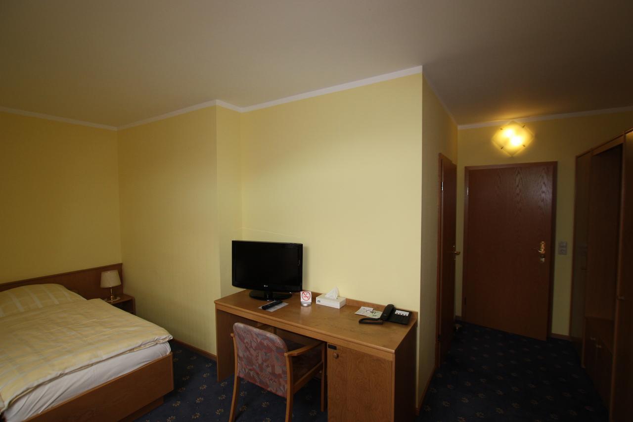 Hotel Buergerhof Hohenstein-Ernstthal Eksteriør bilde